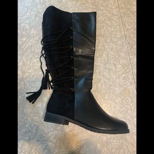TORRID Lace Up Black Boots sz 10W